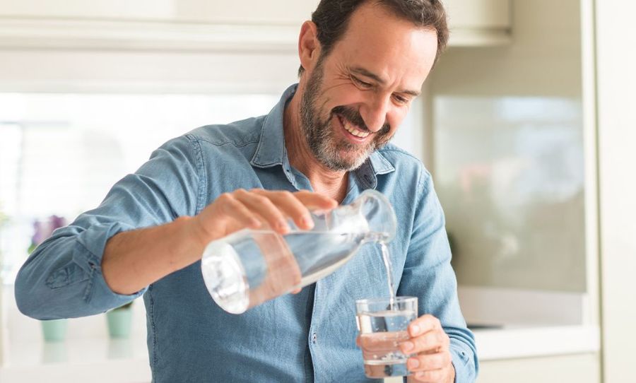 drinking water - for good bladder health